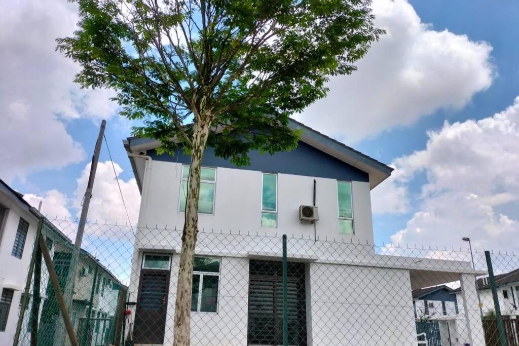 Iris 55 Corner Lot House Spacious Outdoor With Wi-Fi جوهر بهرو المظهر الخارجي الصورة